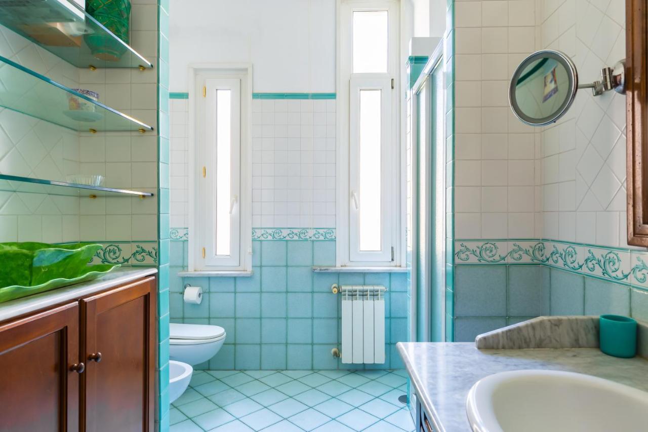 Grand Classic Apartment At San Martino By Napoliapartments Zewnętrze zdjęcie